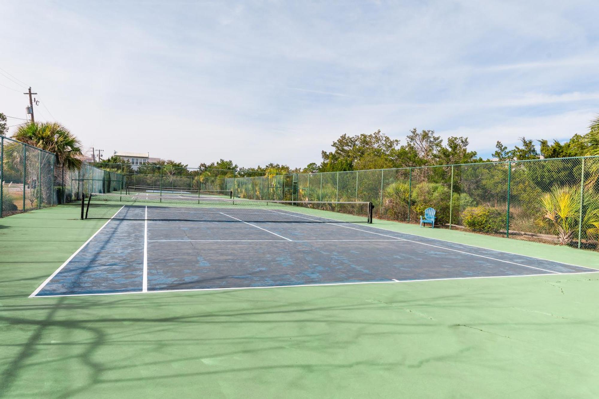 Private Balcony - - Pool And Pickleball * Tybee Island